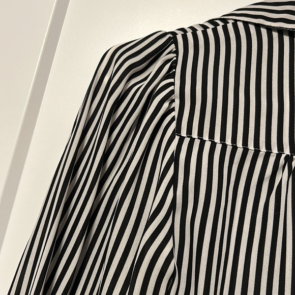 H&M Striped Blouse - Picture 5 of 5